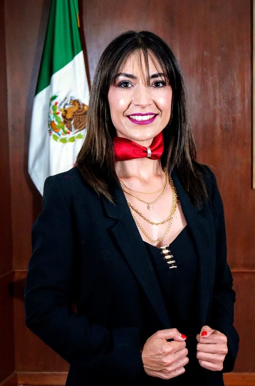 MTRA. ADRIANA NOVOA LEDESMA